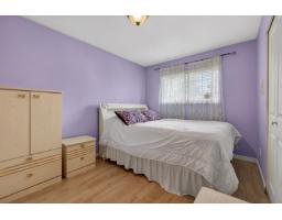 8927 146a Street, Surrey, BC V3R6Z9 Photo 10