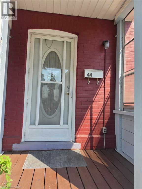 44 ARTHUR Avenue N - 3