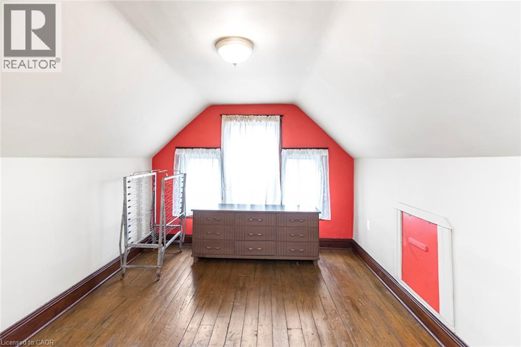 44 ARTHUR Avenue N - 28
