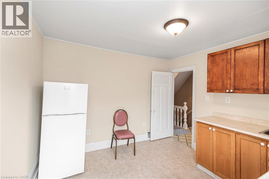 44 ARTHUR Avenue N - 22