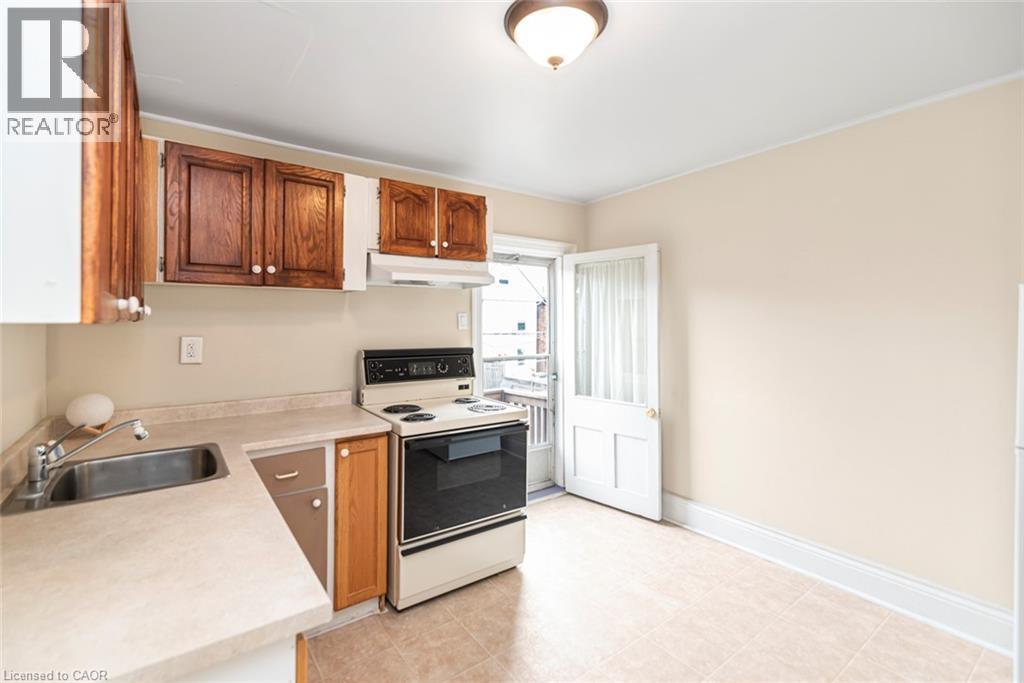 44 ARTHUR Avenue N - 24