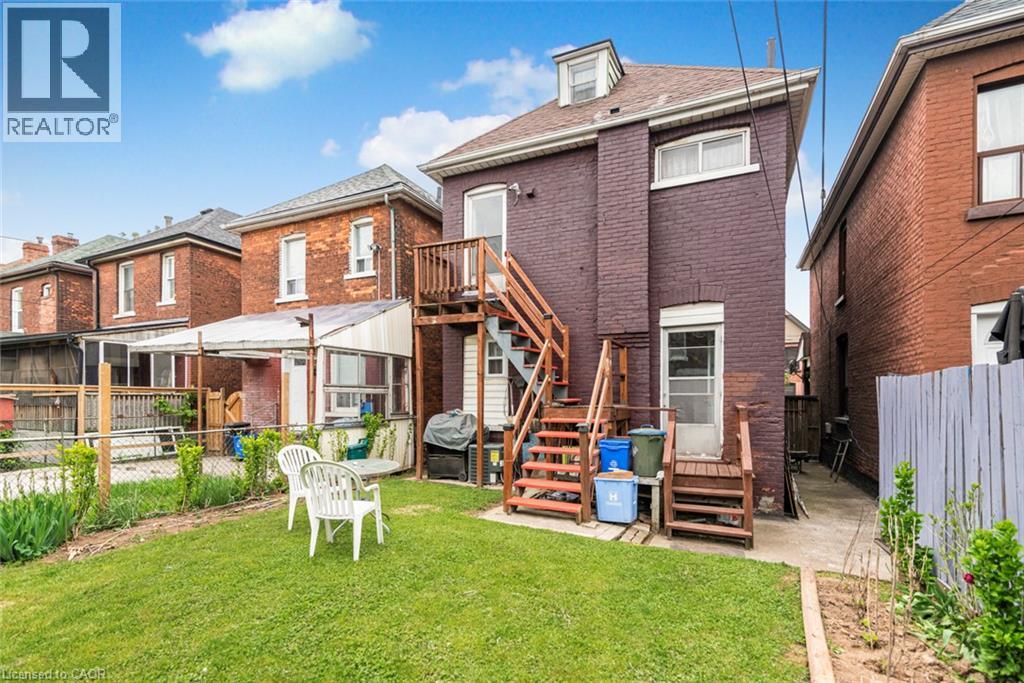 44 ARTHUR Avenue N - 37