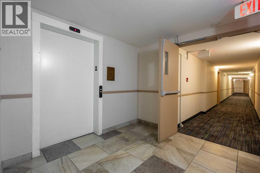 #1223 8 Bridlecrest Drive SW - 24