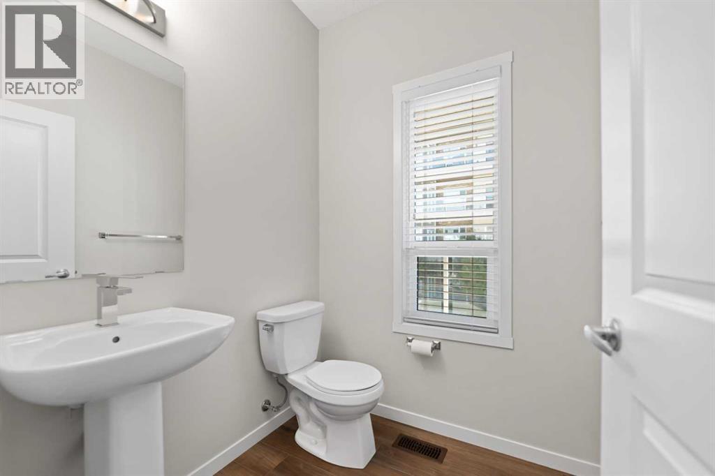 209 Harvest Hills Common NE - 12