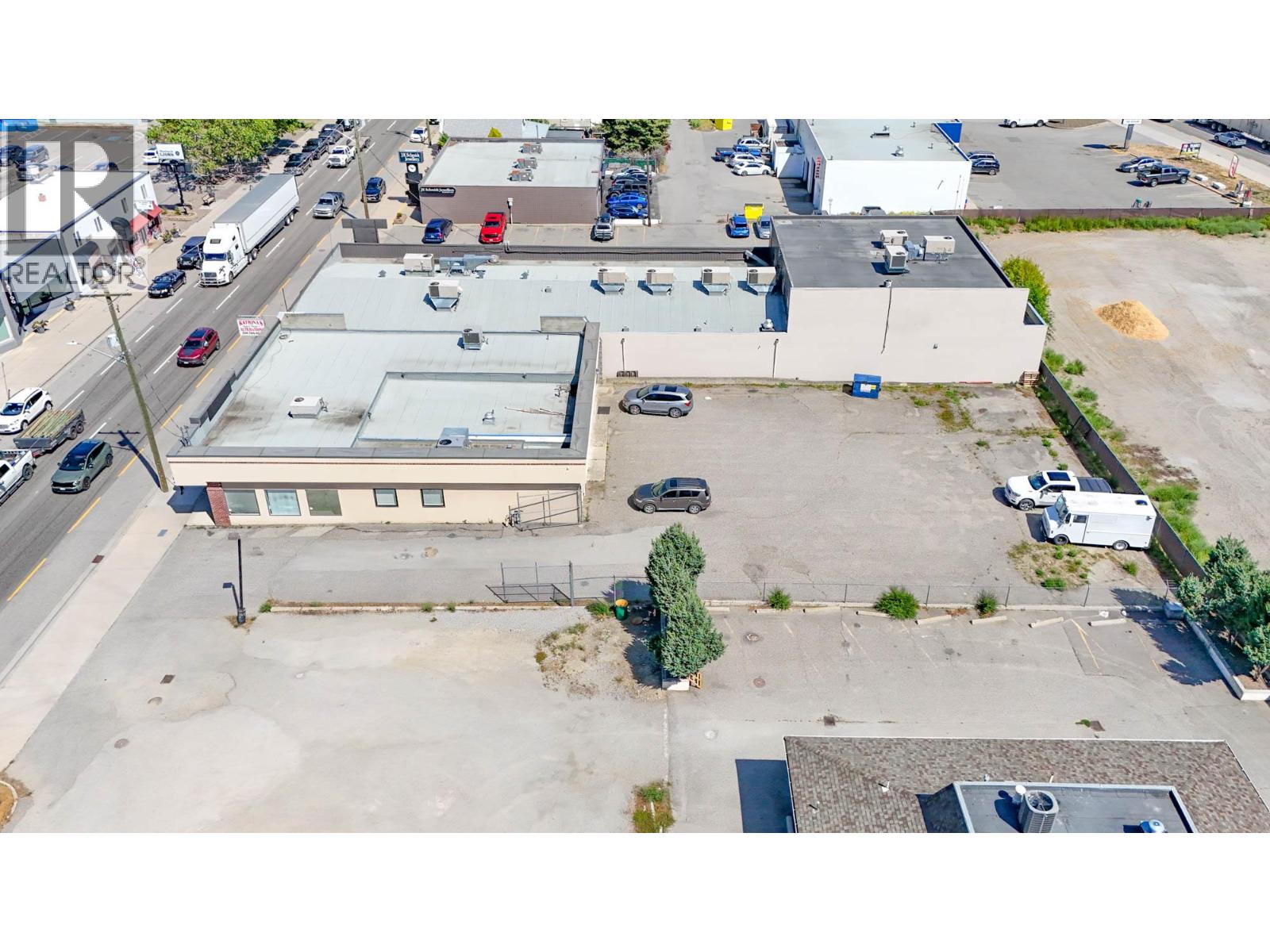  2489 Main Street, West Kelowna