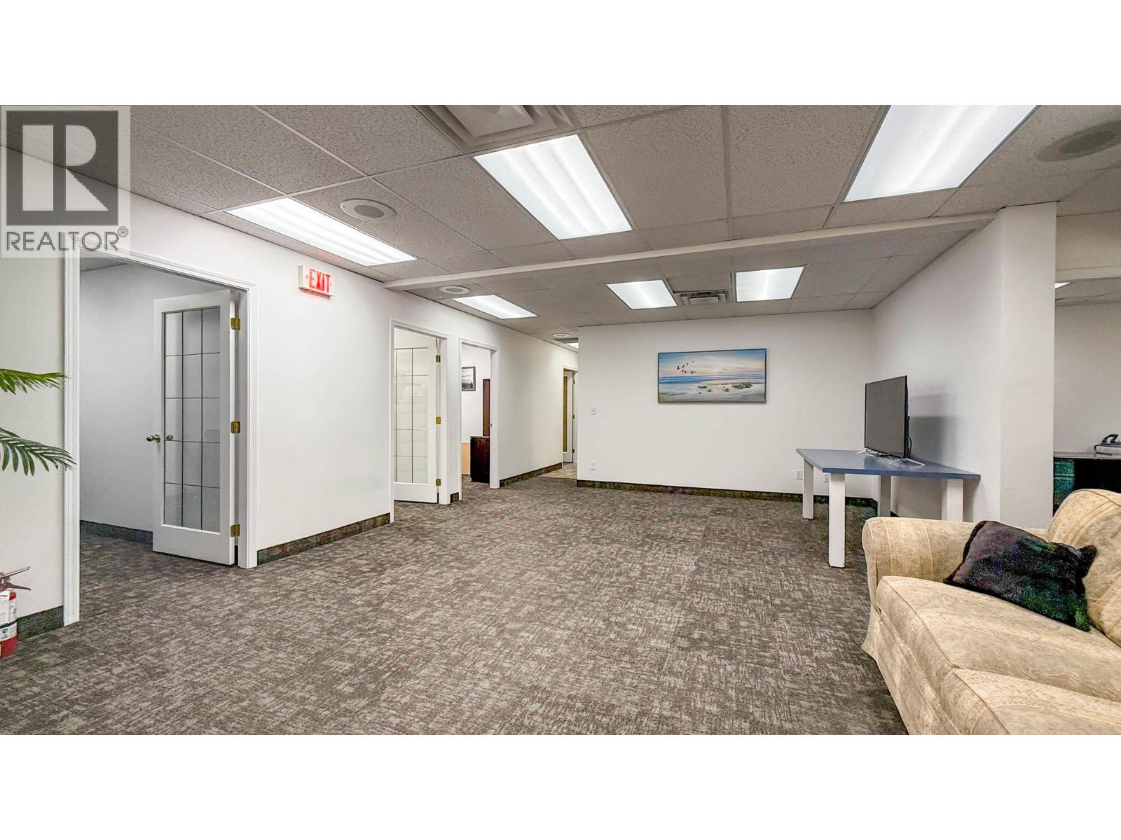  2489 Main Street, West Kelowna