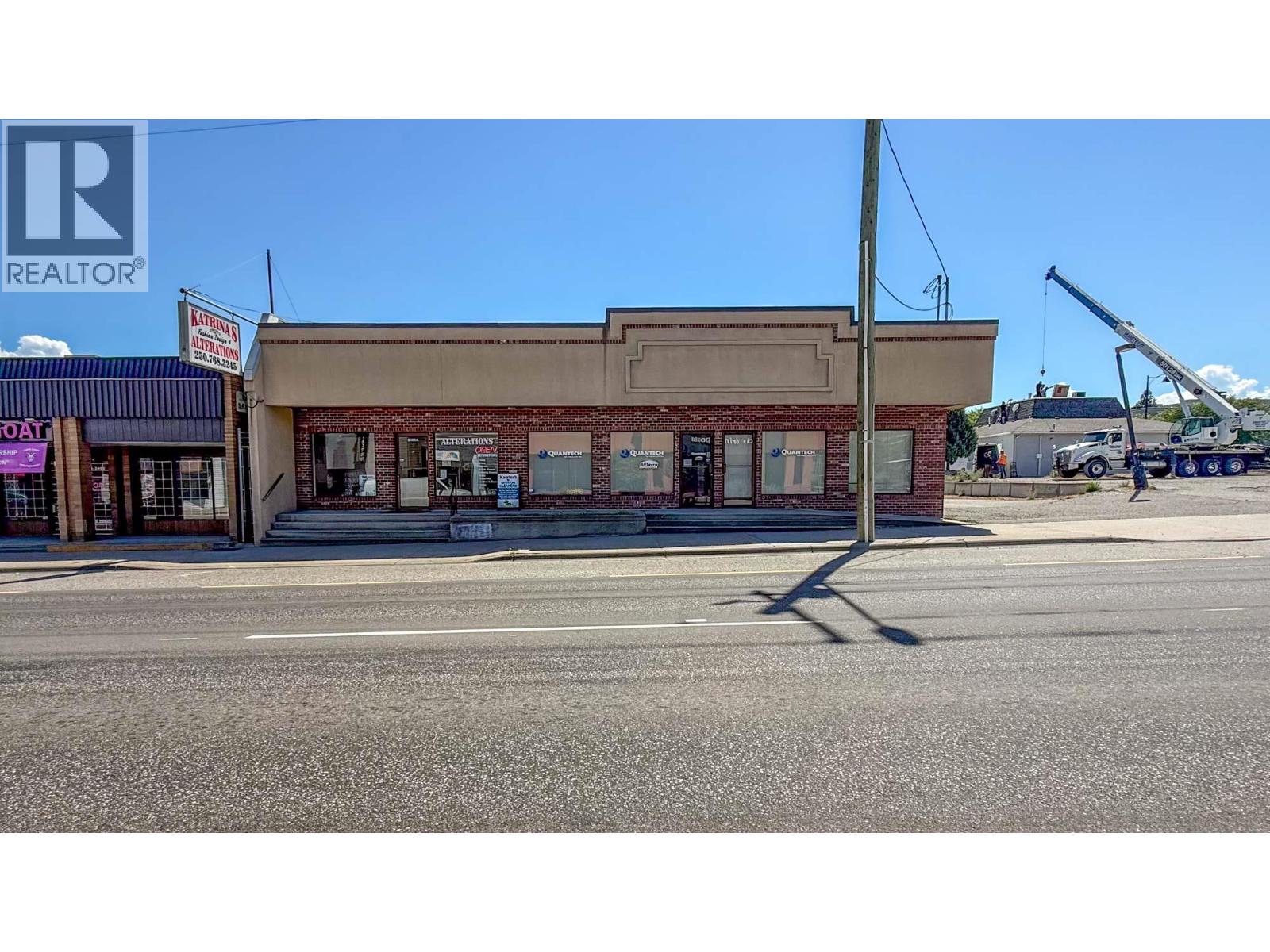  2489 Main Street, West Kelowna