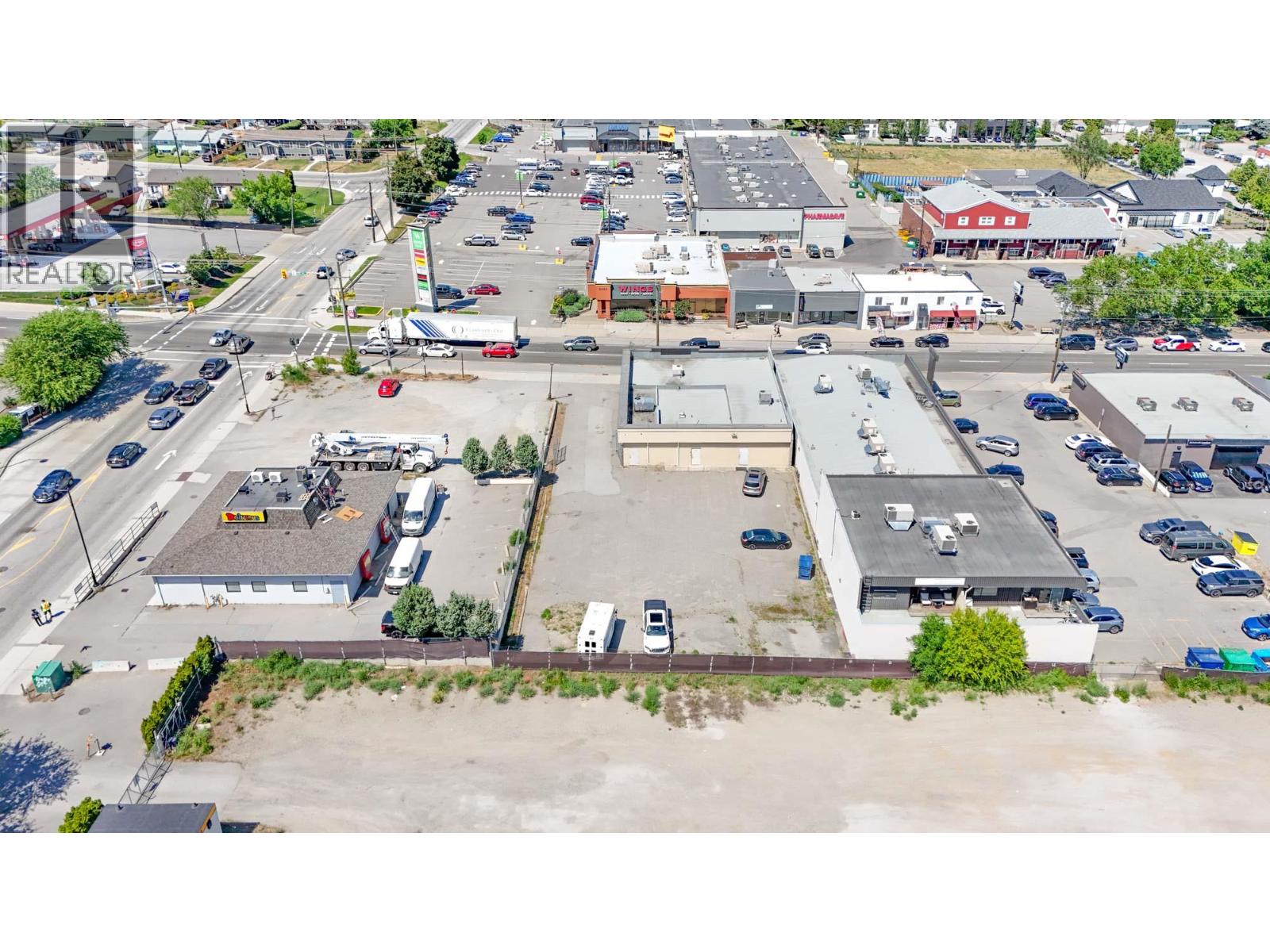  2489 Main Street, West Kelowna