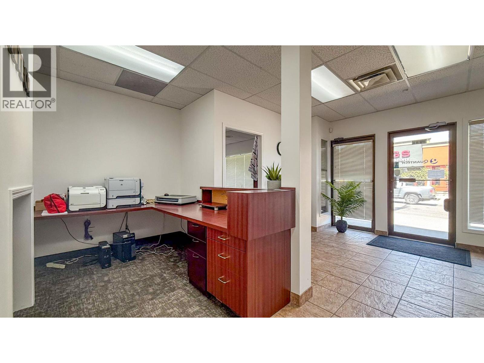  2489 Main Street, West Kelowna
