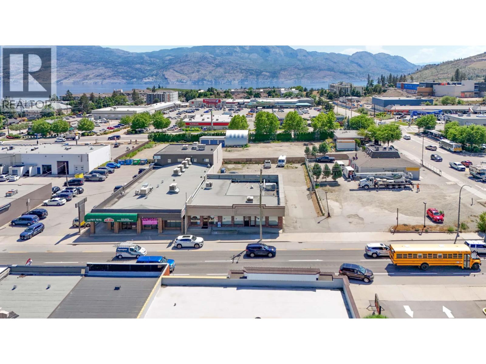  2489 Main Street, West Kelowna