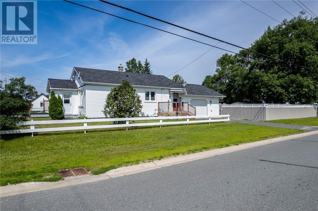 581 Avery Drive - 1
