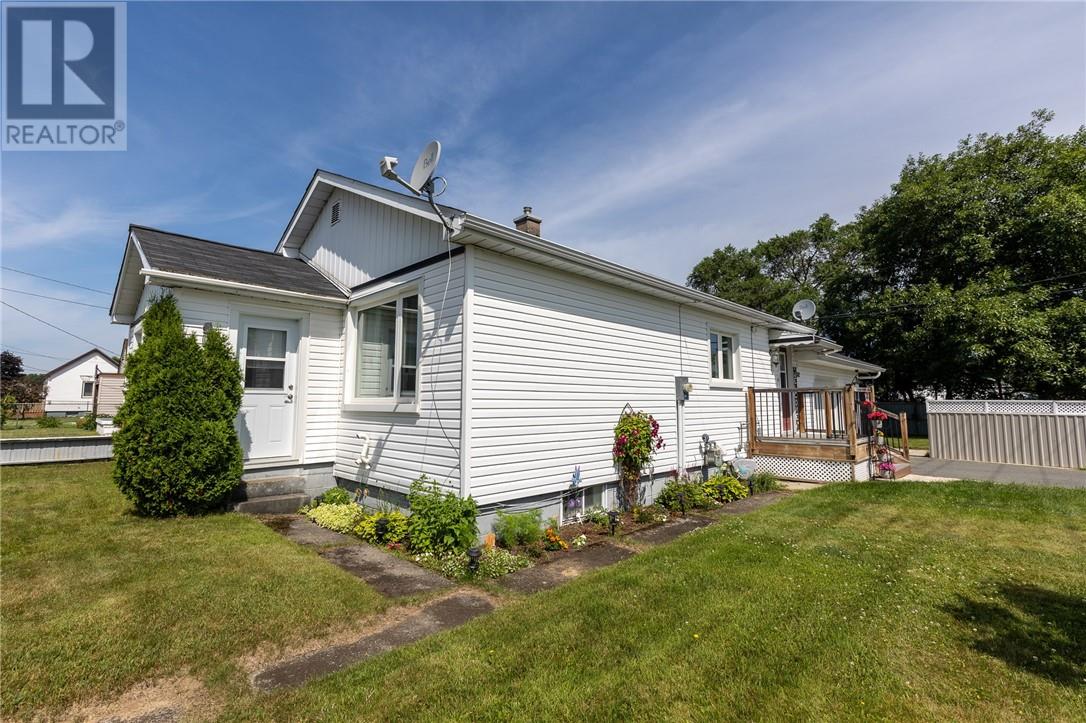 581 Avery Drive - 3