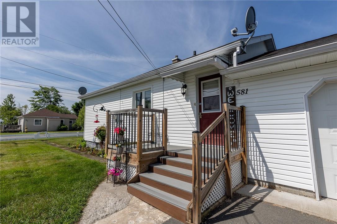 581 Avery Drive - 5