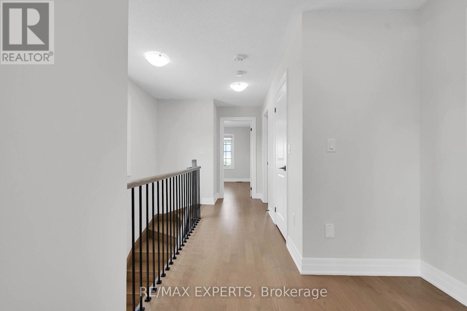 49 PAISLEY DRIVE - 34