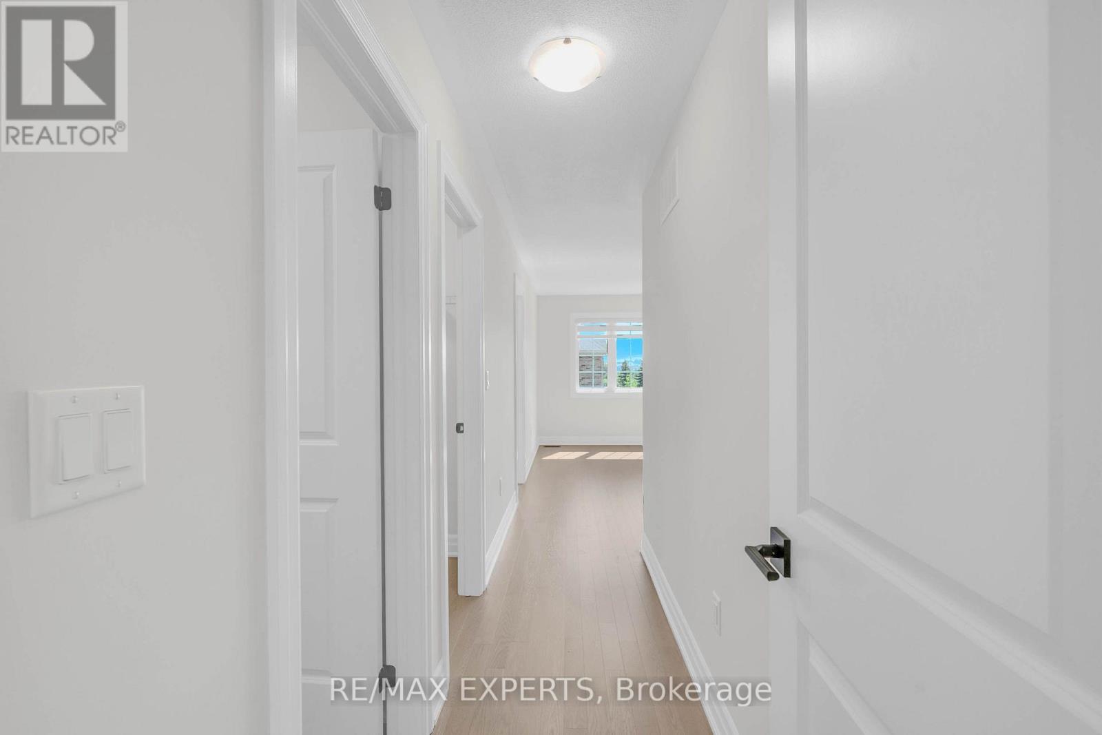 49 PAISLEY DRIVE - 22