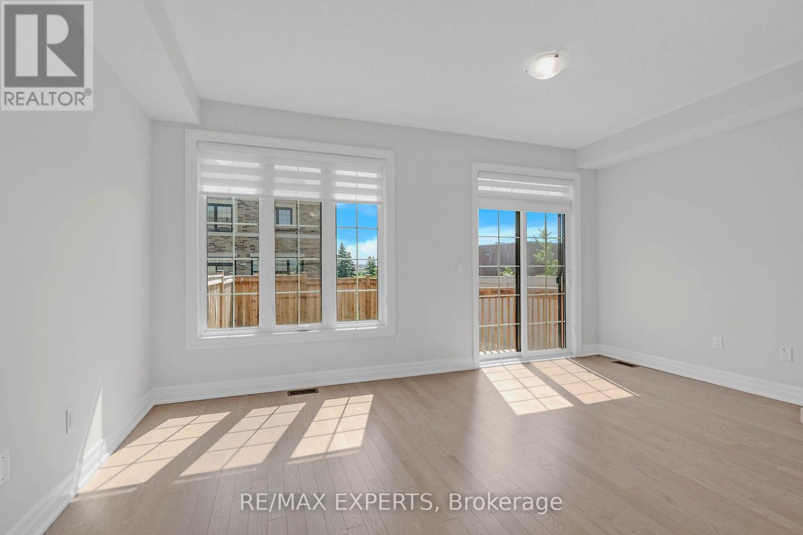 49 PAISLEY DRIVE - 17