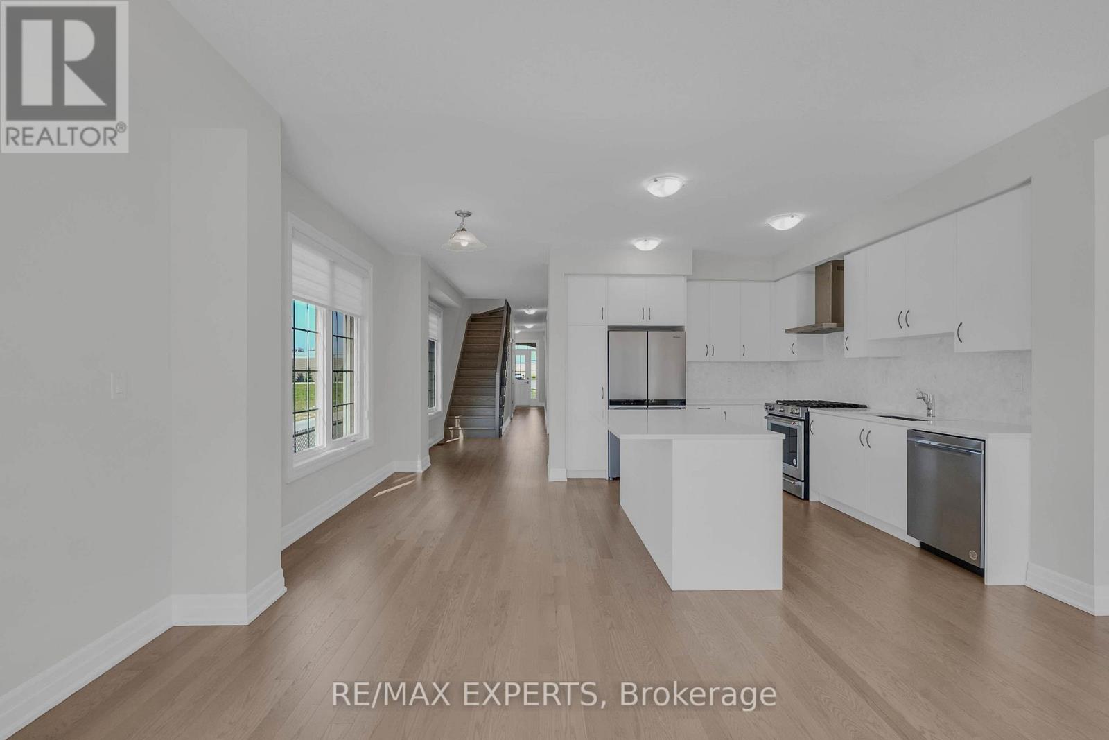 49 PAISLEY DRIVE - 11