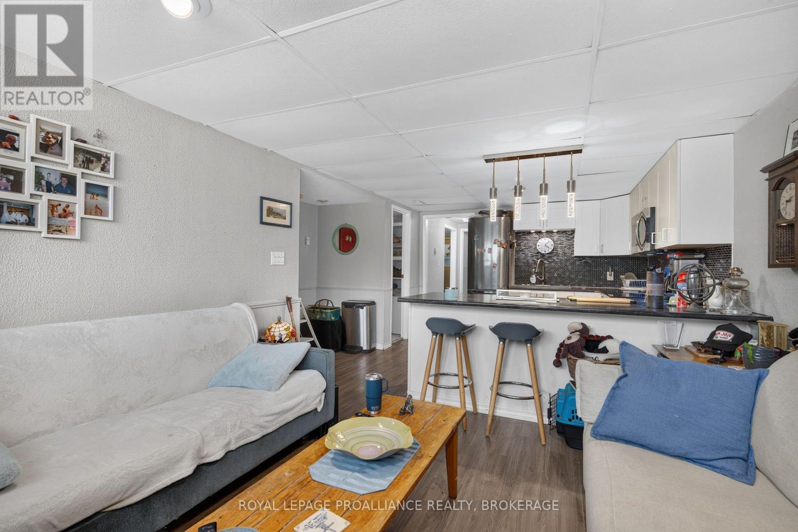 585 GAVIN COURT - 27