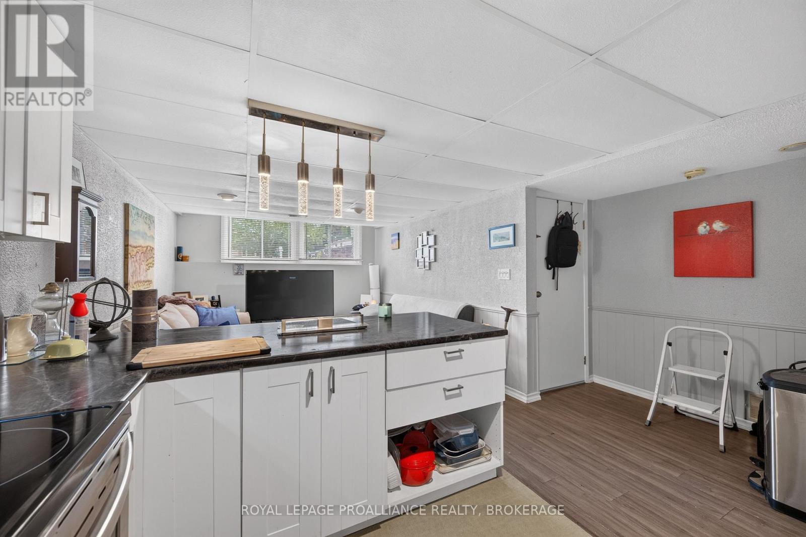 585 GAVIN COURT - 30