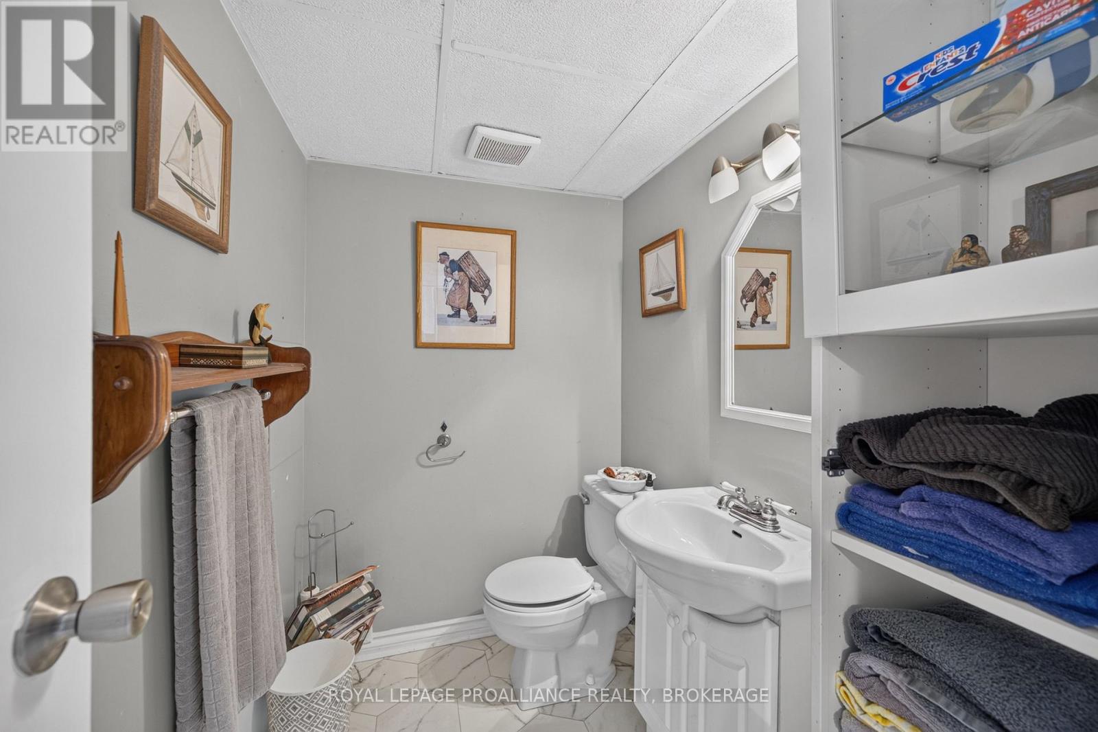 585 GAVIN COURT - 31