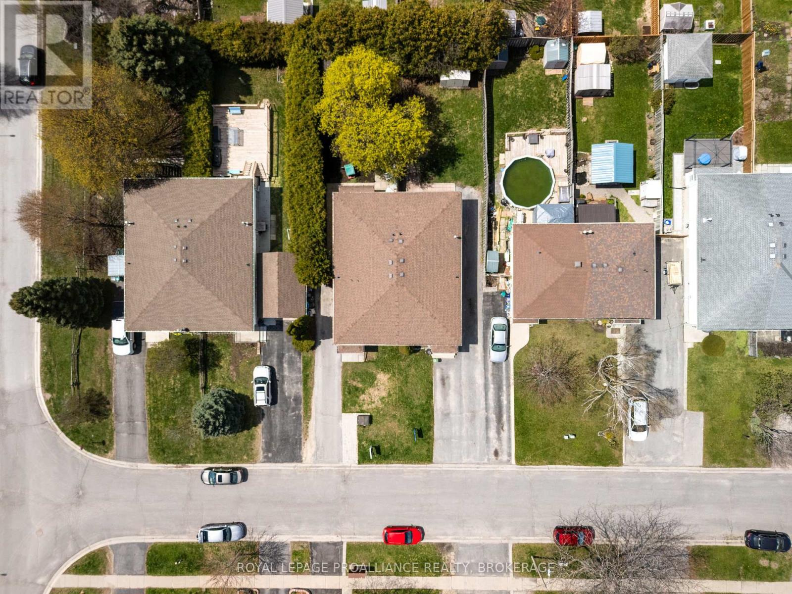 585 GAVIN COURT - 42