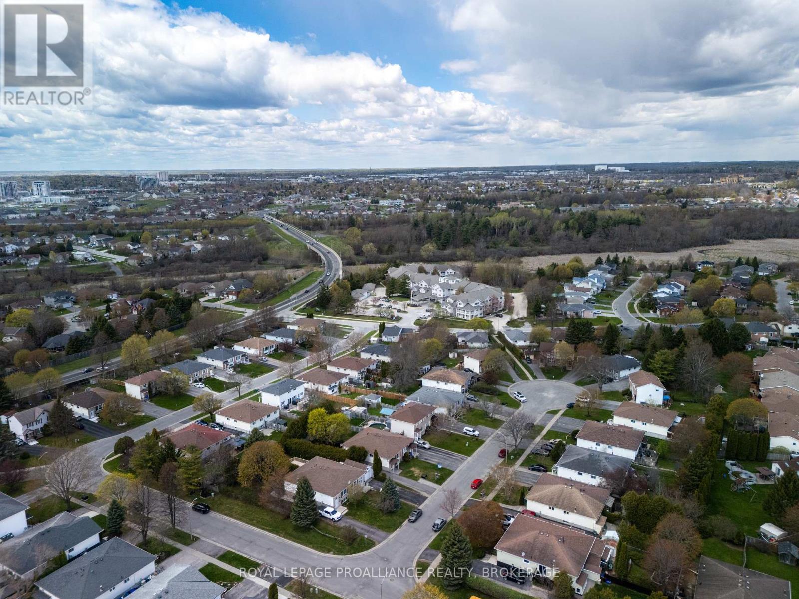 585 GAVIN COURT - 48