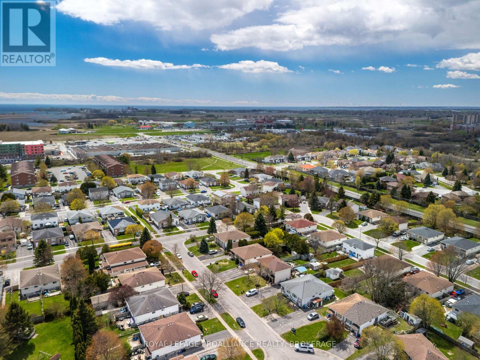 585 GAVIN COURT - 45