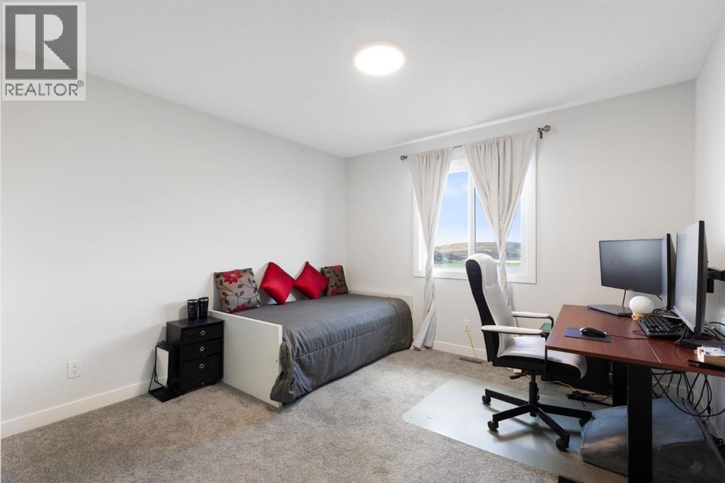 183 Brander Avenue - 35