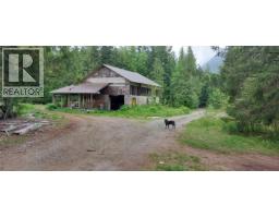 2848 Jourdenais Road, Hagensborg, BC V0T1H0 Photo 14