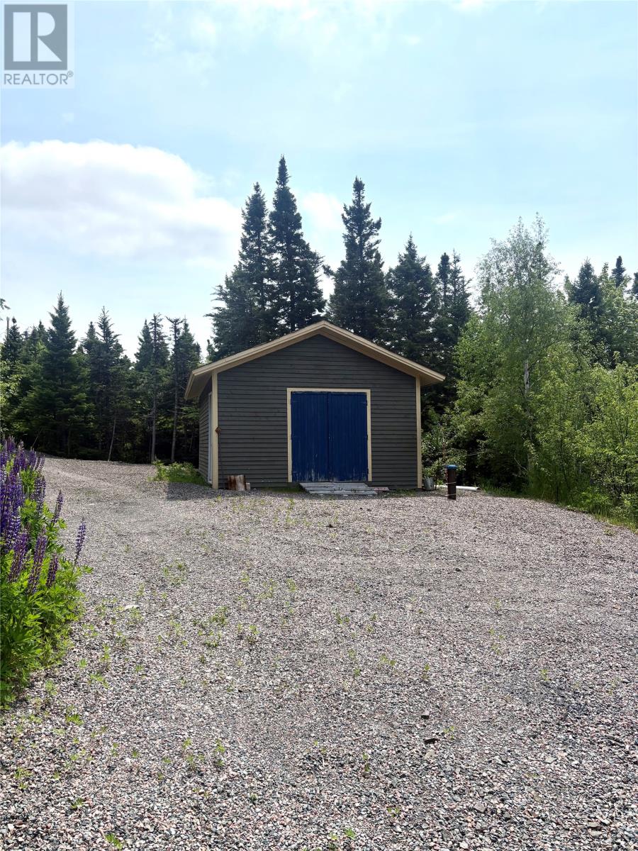 31 Slades Road - 21