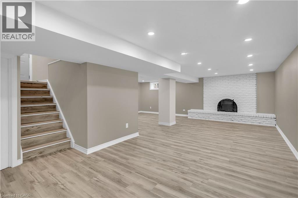 626 IROQUOIS Avenue - 25