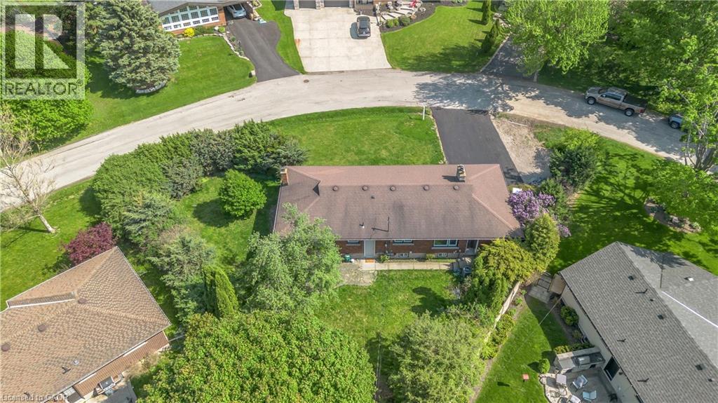 626 IROQUOIS Avenue - 44