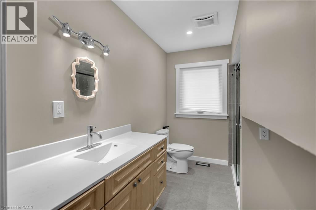 626 IROQUOIS Avenue - 22