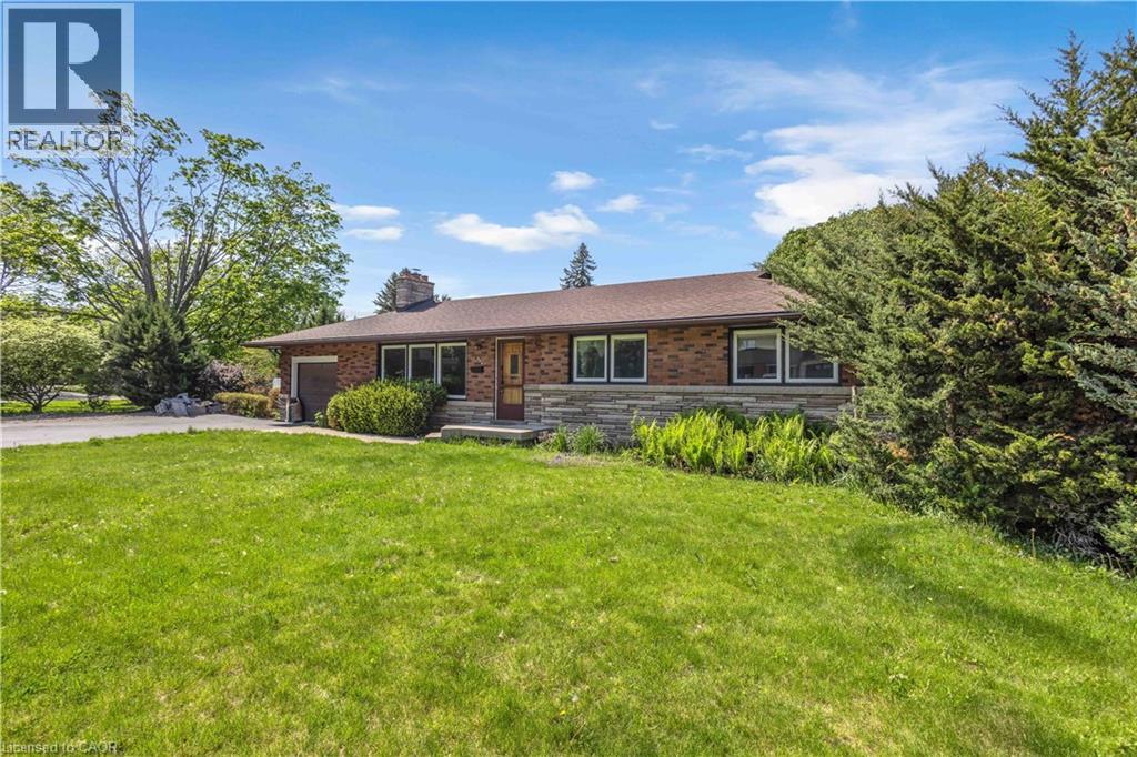 626 IROQUOIS Avenue - 3