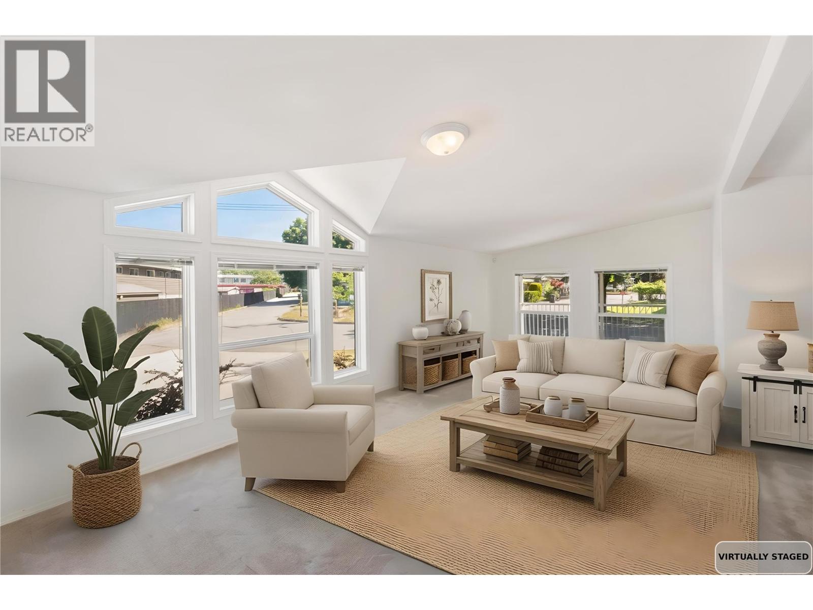 #37 197 Dauphin Avenue - 3