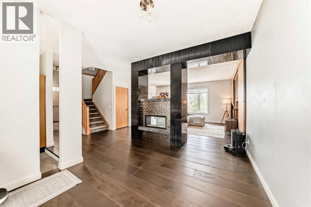 11 Cresthaven Bay SW - 4