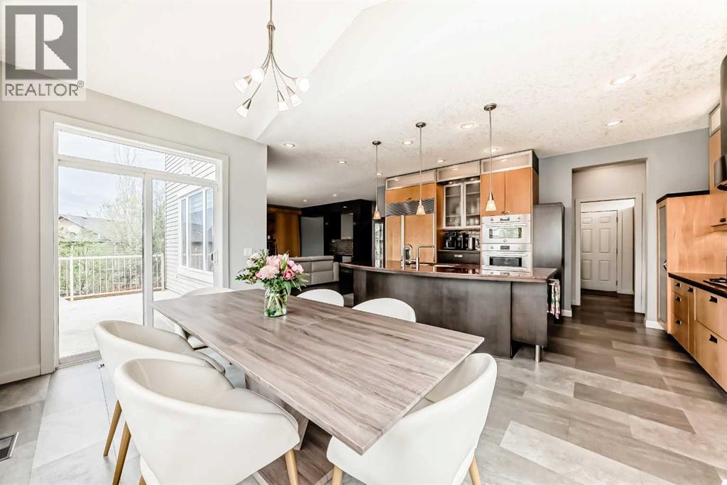 11 Cresthaven Bay SW - 18