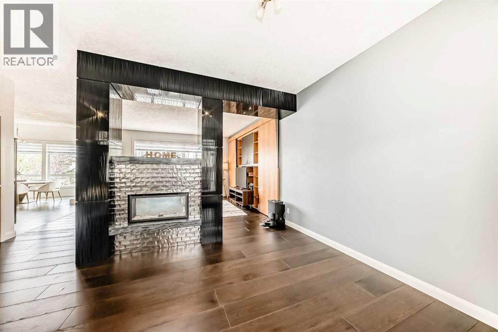 11 Cresthaven Bay SW - 5