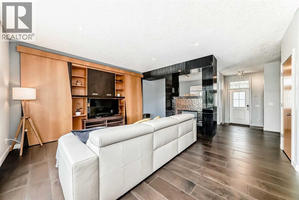11 Cresthaven Bay SW - 6