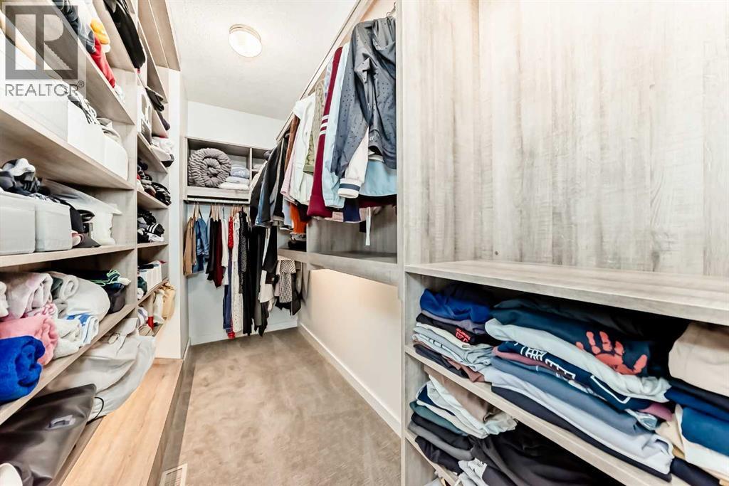 11 Cresthaven Bay SW - 31