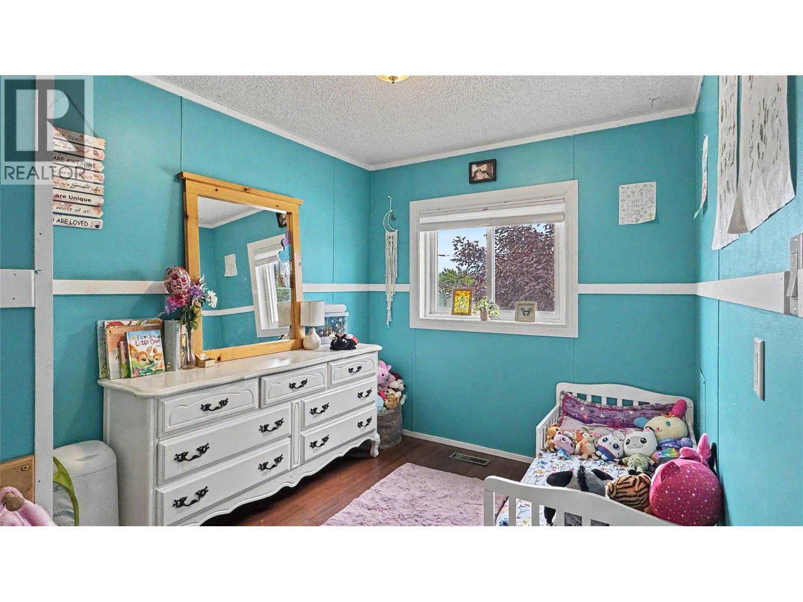 #25 2321 INDUSTRIAL 2 Road - 24