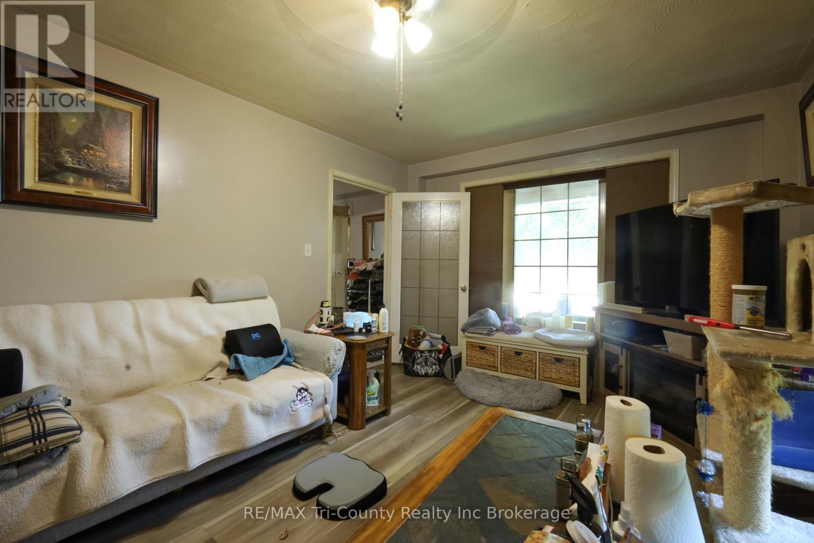 43 TRILLIUM DRIVE - 13