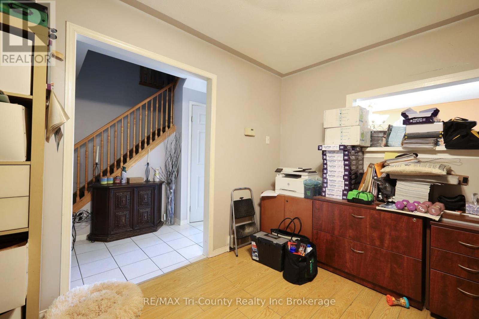 43 TRILLIUM DRIVE - 16