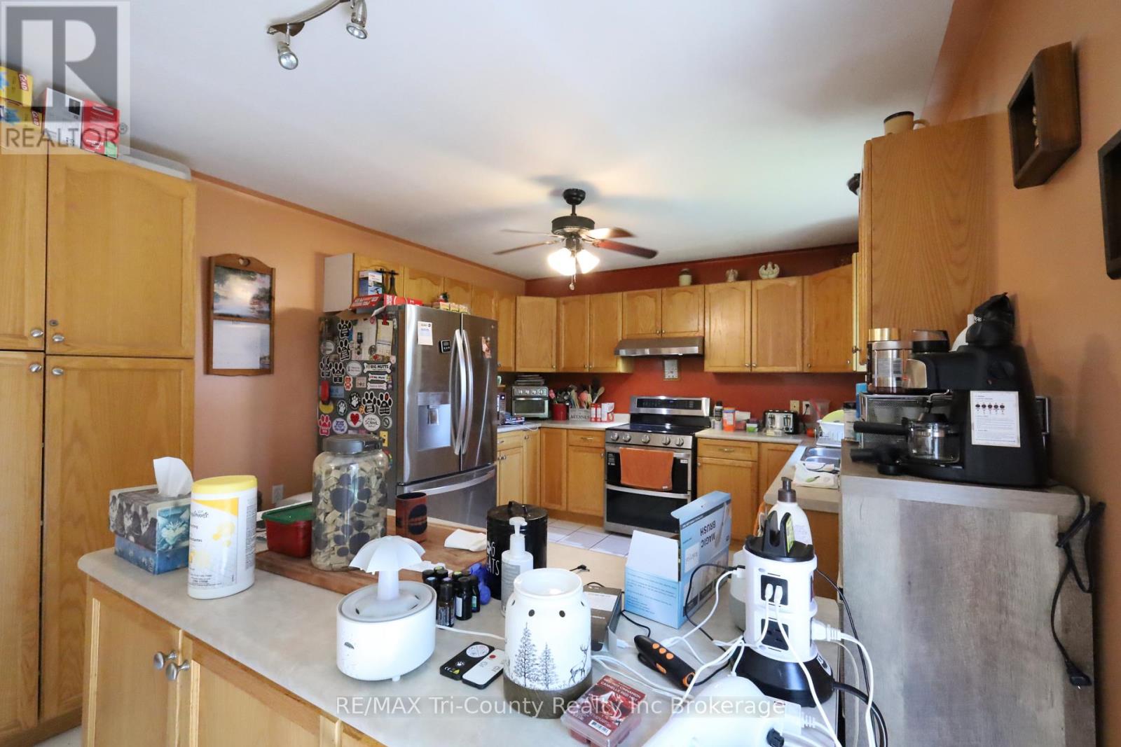 43 TRILLIUM DRIVE - 7