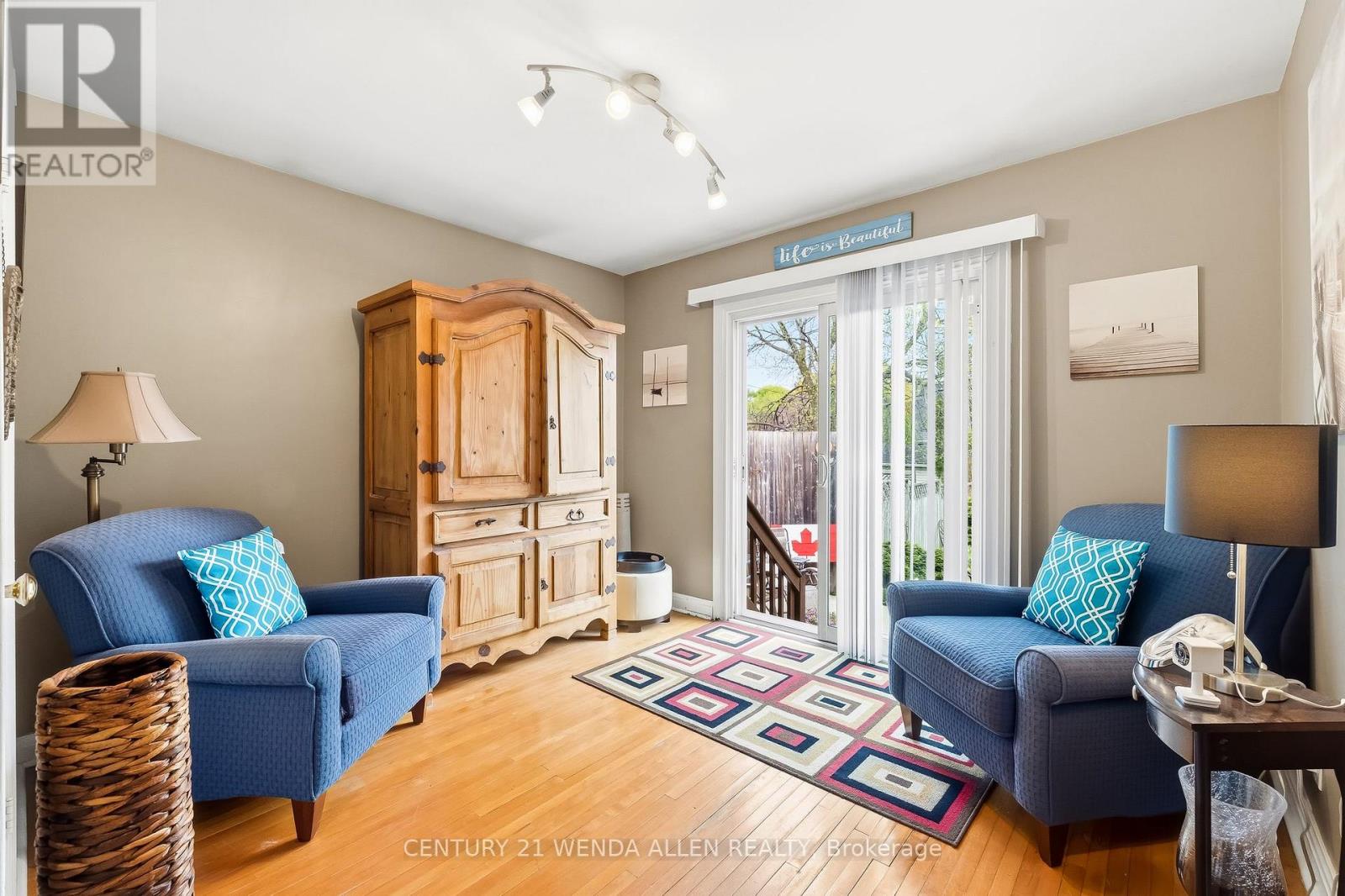 325 HIGHLAND AVENUE - 10