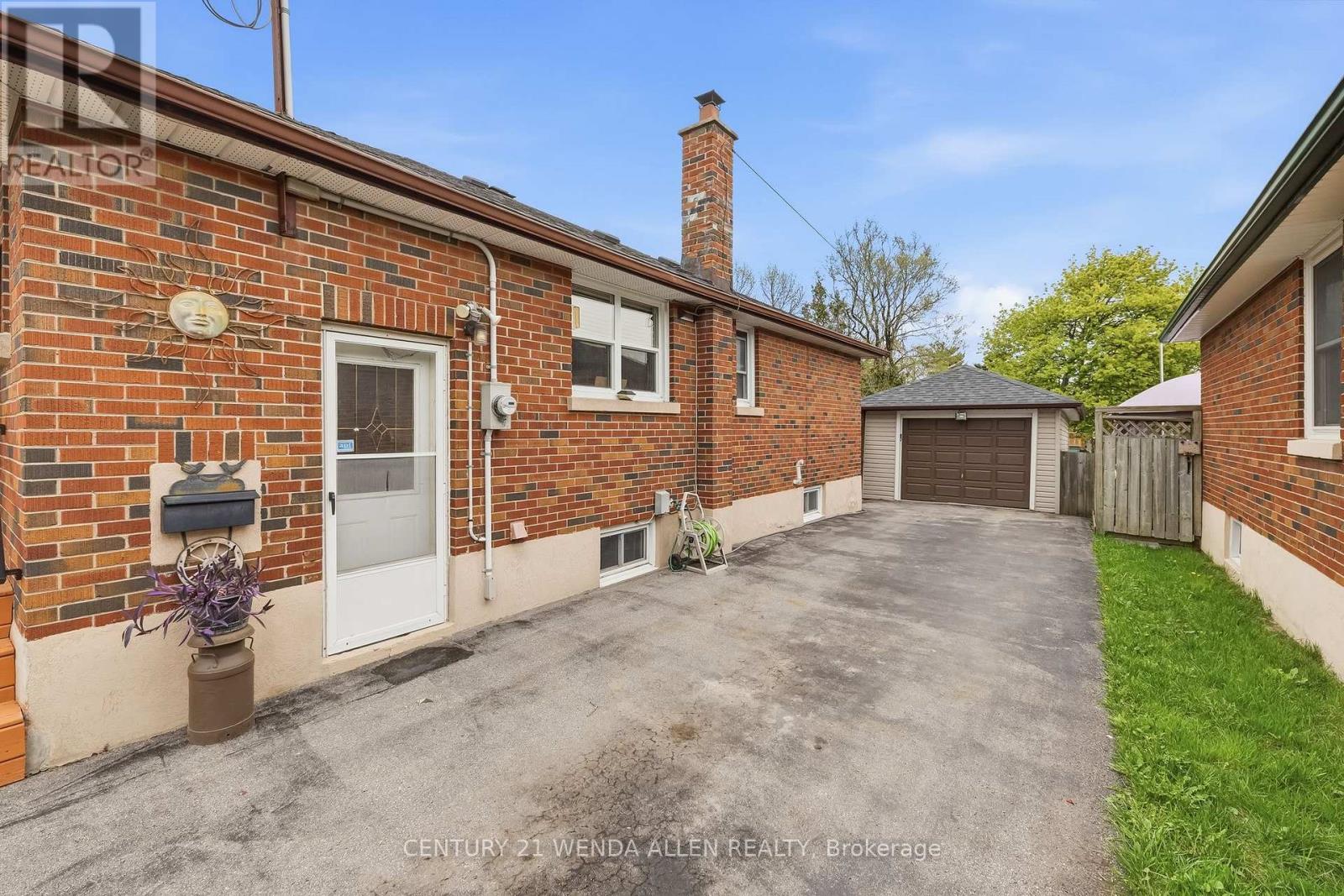 325 HIGHLAND AVENUE - 20