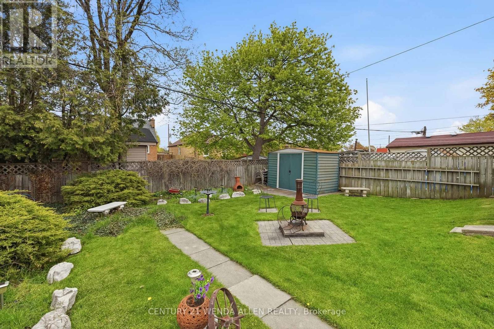 325 HIGHLAND AVENUE - 25