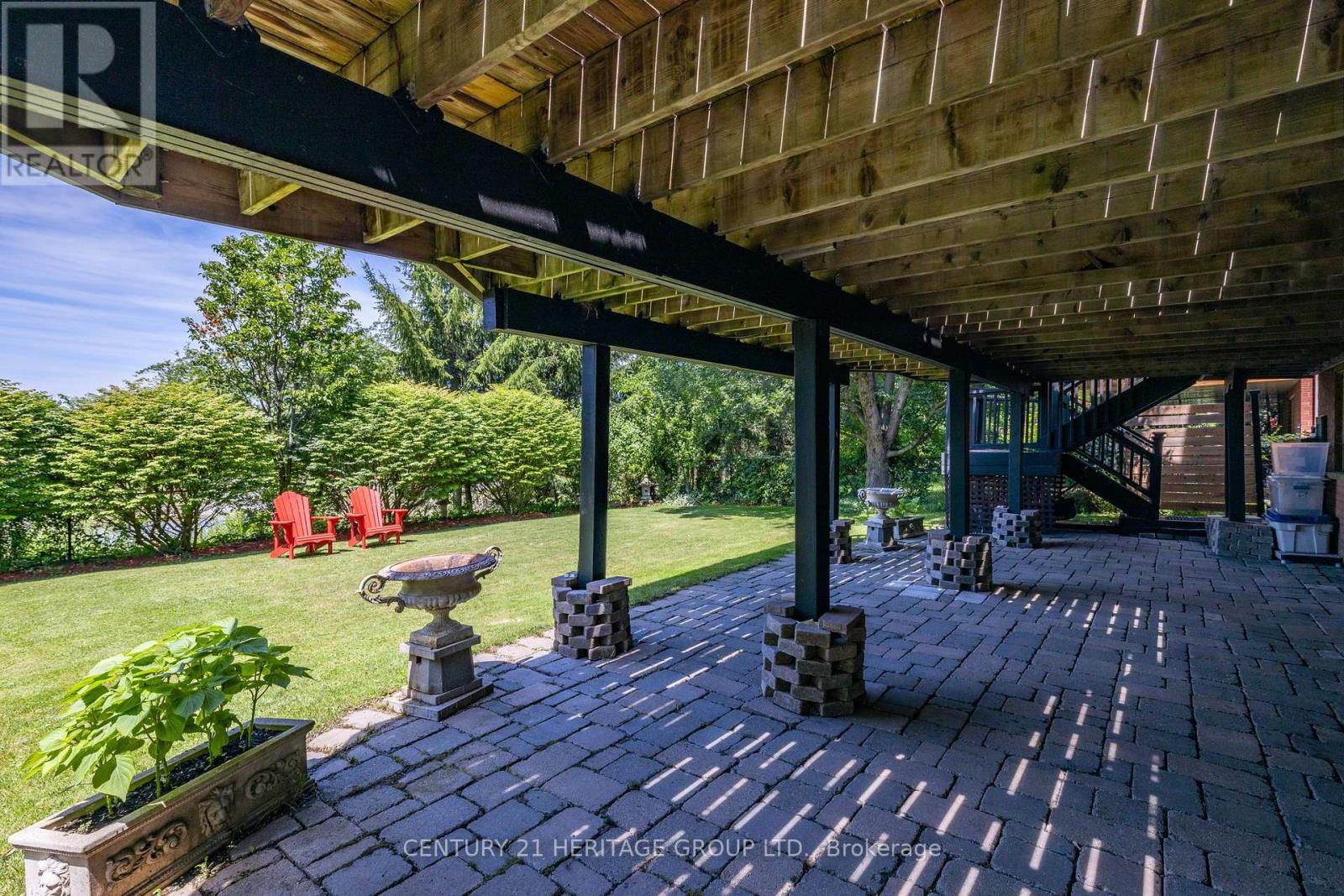 366 AMBERLEE COURT - 34