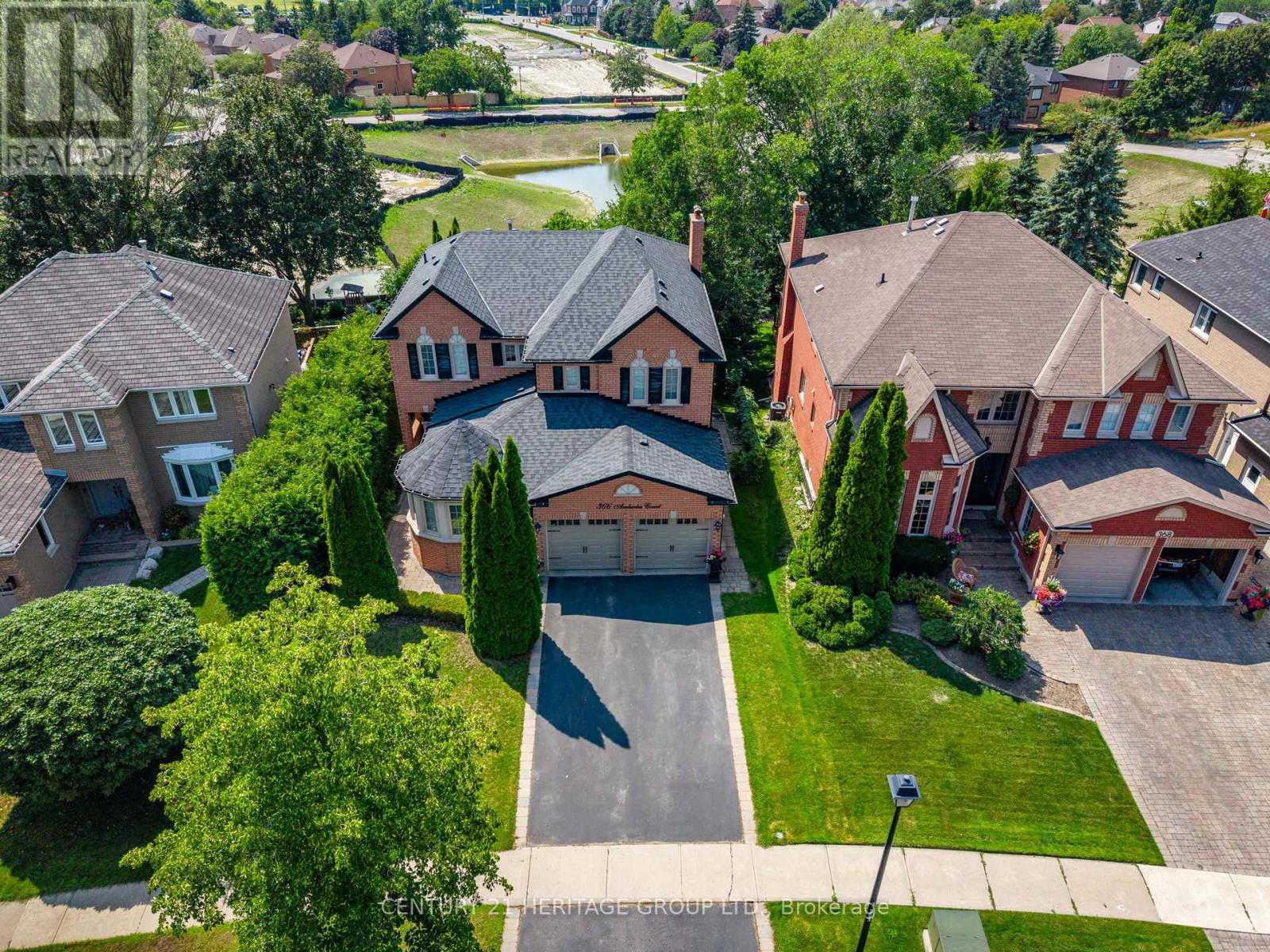 366 AMBERLEE COURT - 42