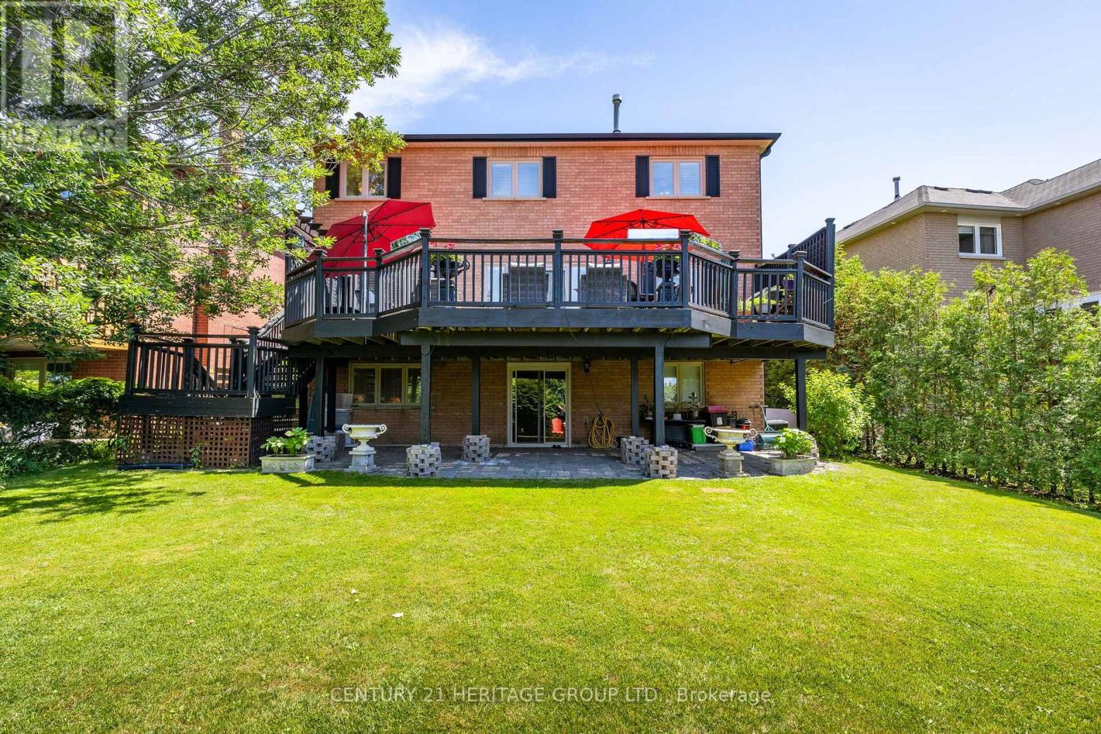 366 AMBERLEE COURT - 37